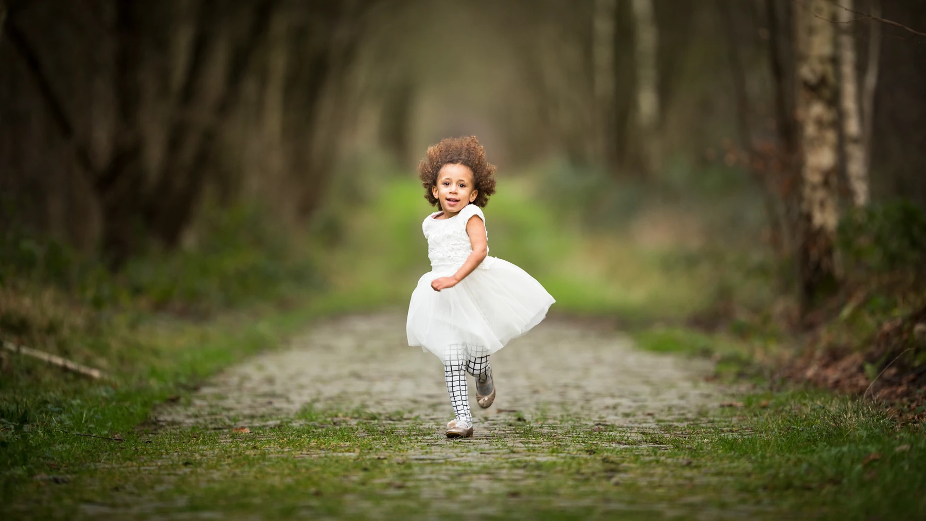 Shooting photo en studio ou en extérieur | Réservez votre séance photo dès aujou — photo 17